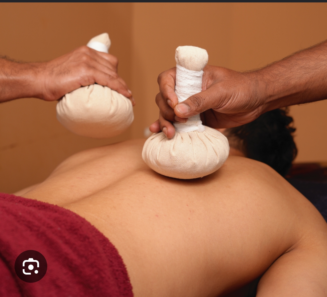 Podikizhi treatment at Kerala Ayurveda Hospital, Salem