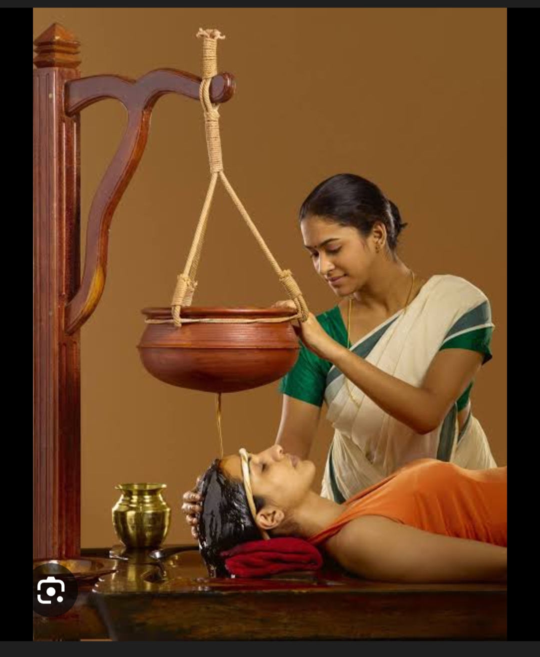 Shirodhara treatment at Kerala Ayurveda Hospital, Salem
